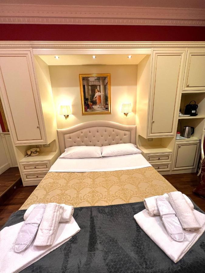 Dimora Frattina Hotel Róma Kültér fotó